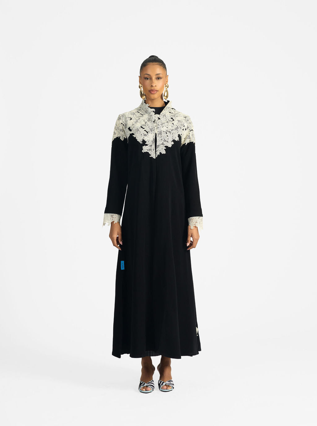 NADA ABAYA